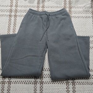 BuffBunny Straight Leg Plush Fleece Sweatpants in Sage Green